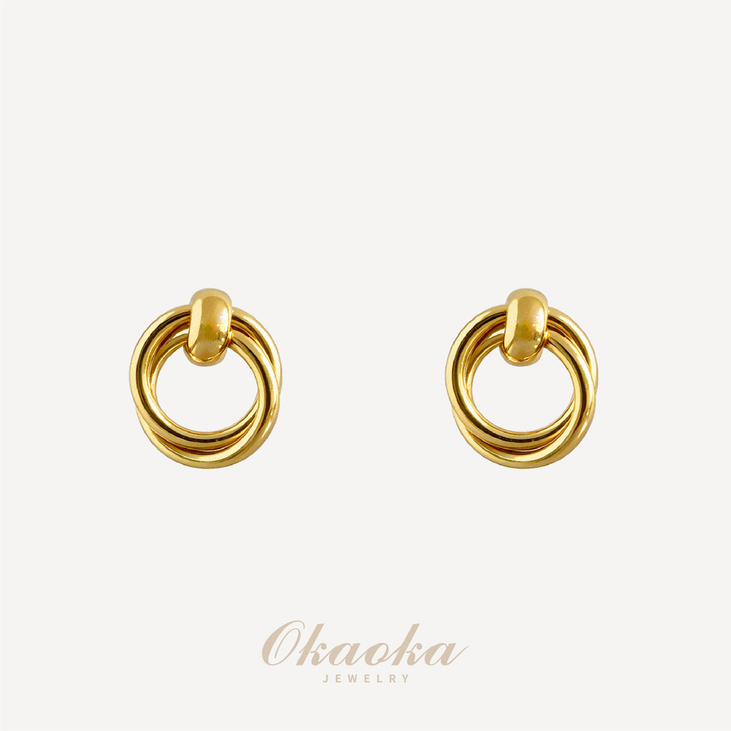 Vintage Double-Ring Gold Clip-On Earrings | Minimalist Chic